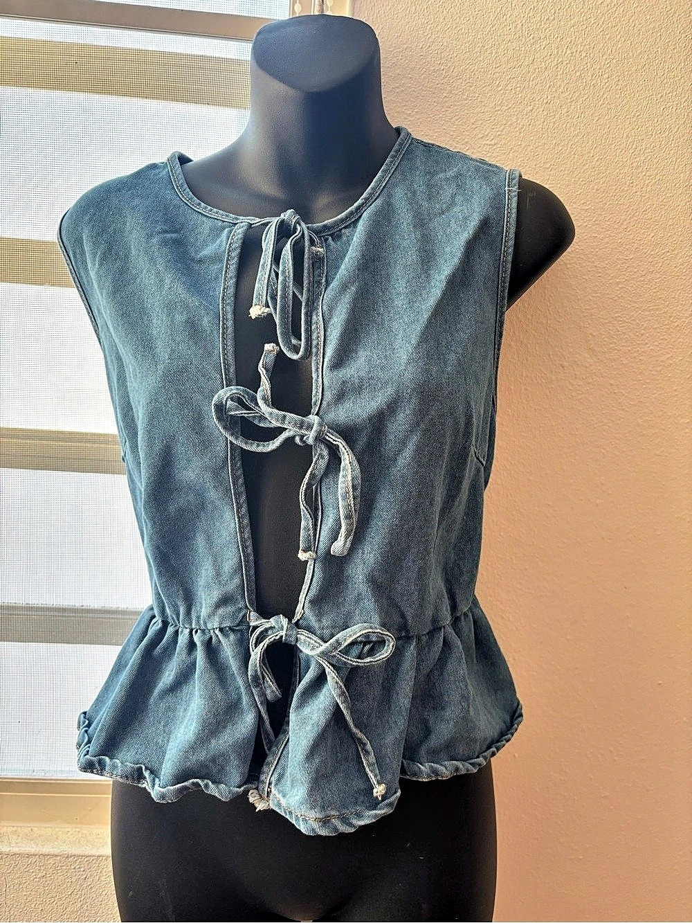 SHEIN Denim Tie-Front Ruffle Size Large